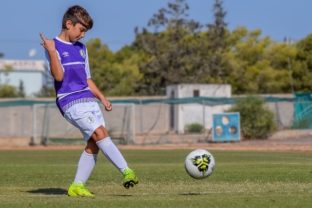 戴杯德约双打丢3赛点憾负 纳达尔助西班牙进4强.