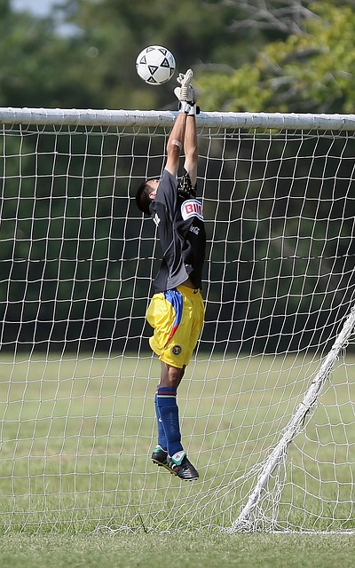 攻为主要策 攻为主要策